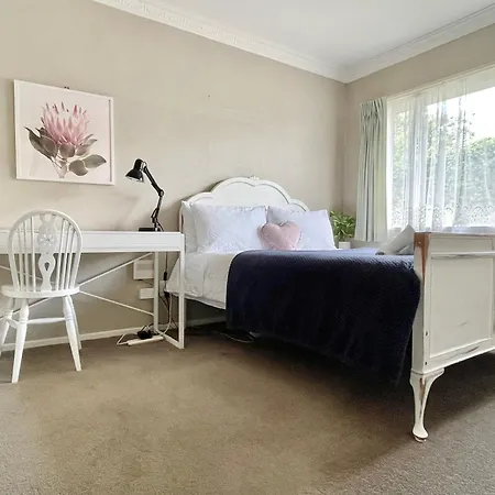 Private Cosy House In Chartwell, Hamilton, Near Everything Exterior photo
