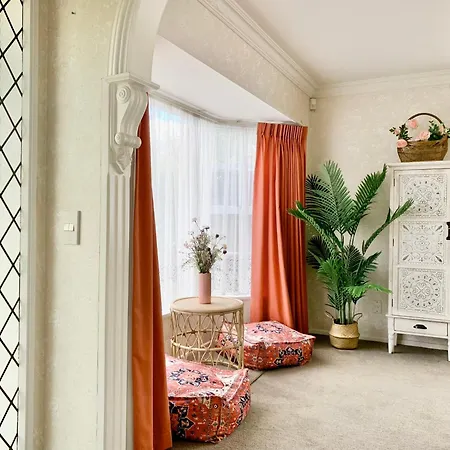 Private Cosy House In Chartwell, Hamilton, Near Everything Exterior photo