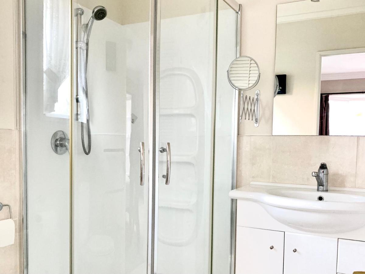 Private Cosy House In Chartwell, Hamilton, Near Everything Villa