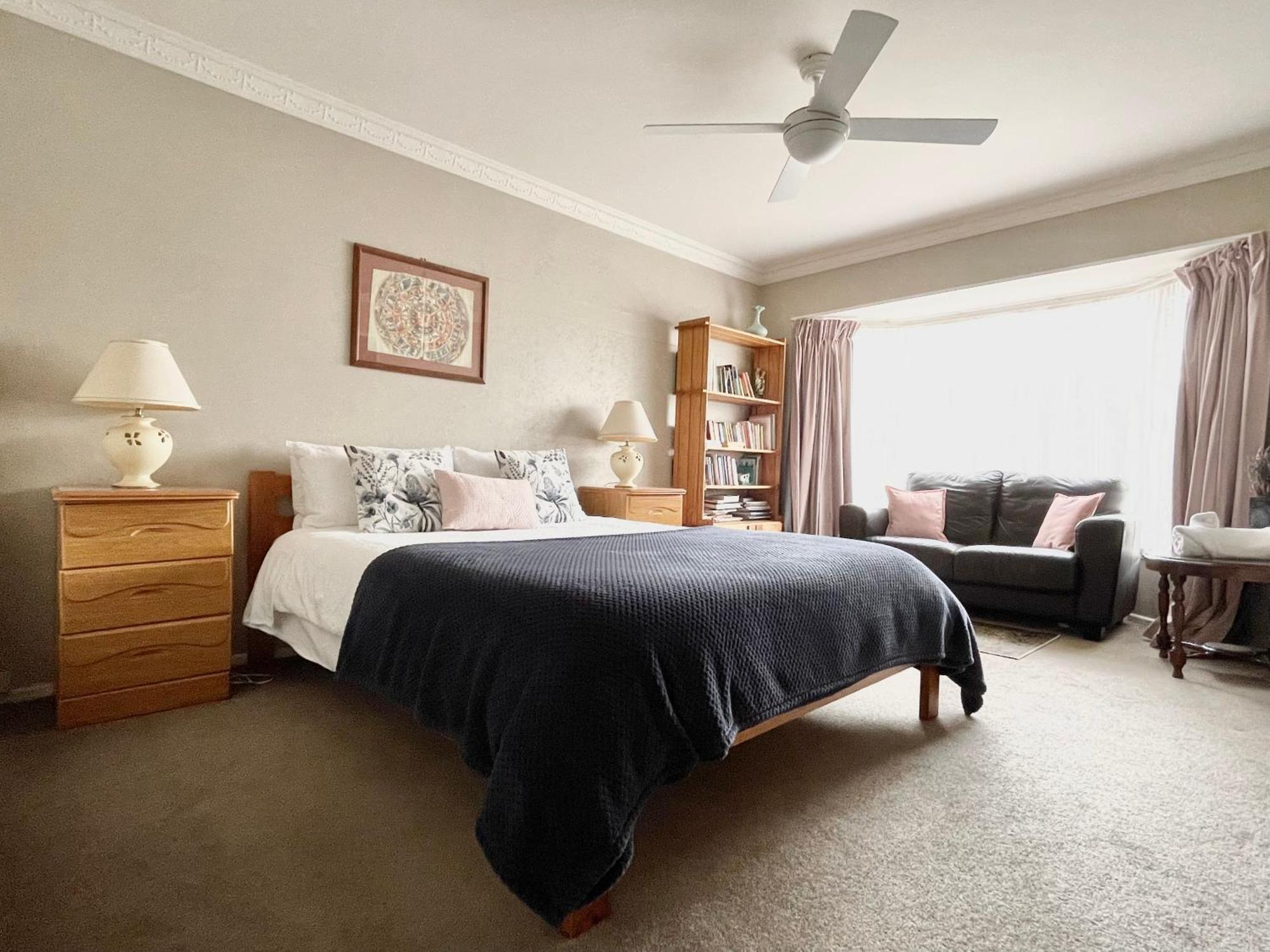 Private Cosy House In Chartwell, Hamilton, Near Everything Villa *