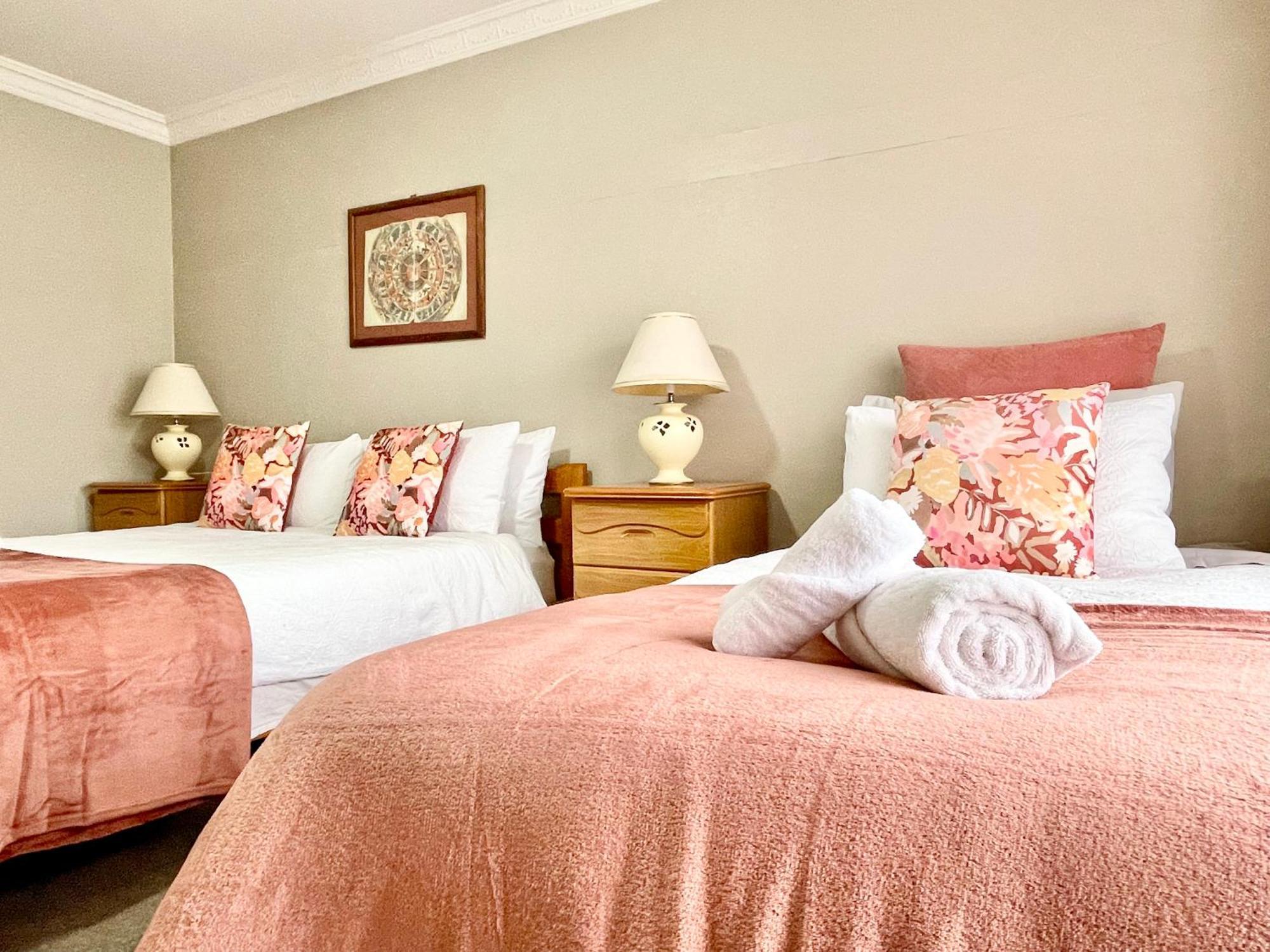 Private Cosy House In Chartwell, Hamilton, Near Everything * Hamilton